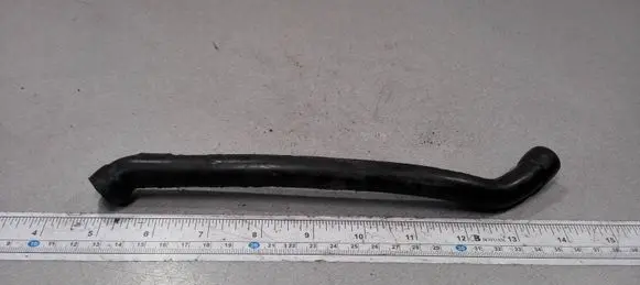 Mercedes-Benz E W210 Breather/breather pipe/hose A1120180182
