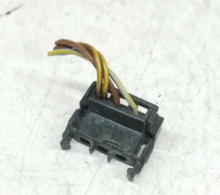 Mercedes-Benz E W124 Other engine bay part 0125452428 A0125452428