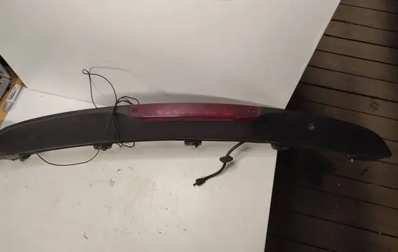 Ford Focus Tailgate/trunk spoiler 4M51A44210A