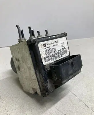 Volkswagen PASSAT B6 ABS Pump 3C0614109P 16705905