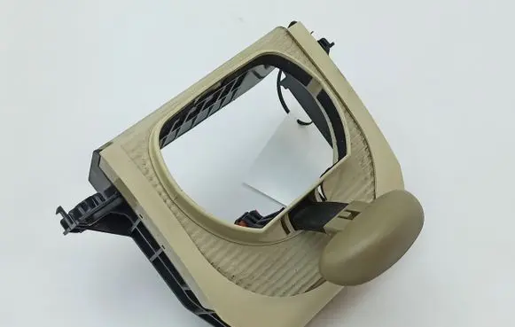 Steering wheel column trim