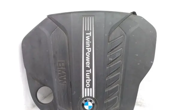 BMW X5 E70 Engine cover (trim) 7812063 7811025