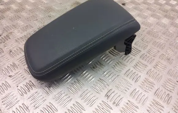 Mercedes-Benz A W176 Armrest 
