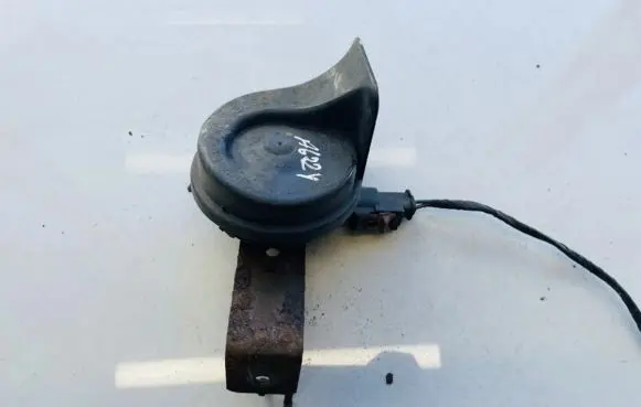 Chrysler Voyager Horn signal r901157