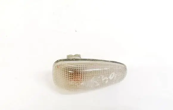 Mercedes-Benz E W210 Front fender indicator light 183575B 18-3575B
