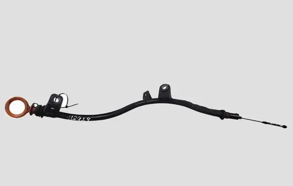 Volkswagen PASSAT B6 Oil level dip stick 03L103634 03L115611