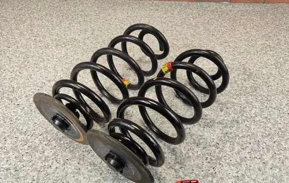 BMW X5 E70 Rear coil spring 6779864 4079864