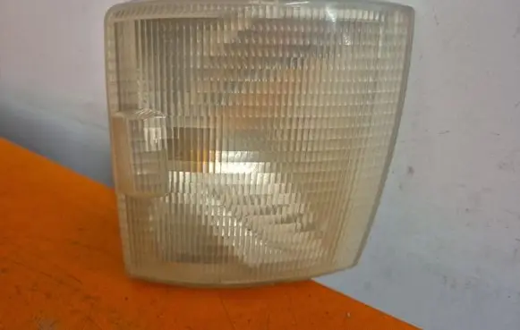 Volkswagen Transporter - Caravelle T4 Front indicator light 