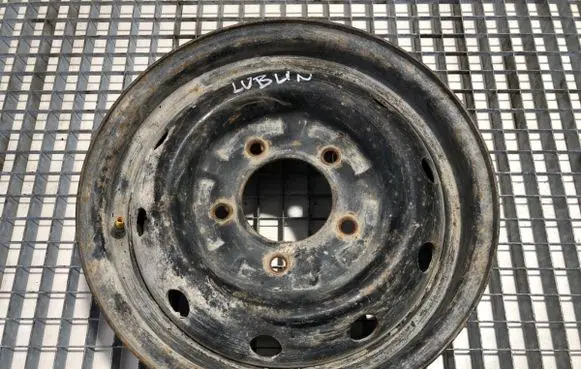 Daewoo Lublin R15 steel rim 