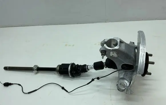 Land Rover Evoque II Front wheel hub spindle knuckle K8D23K206AC