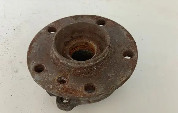 BMW 5 GT F07 Front wheel ball bearing 6868480