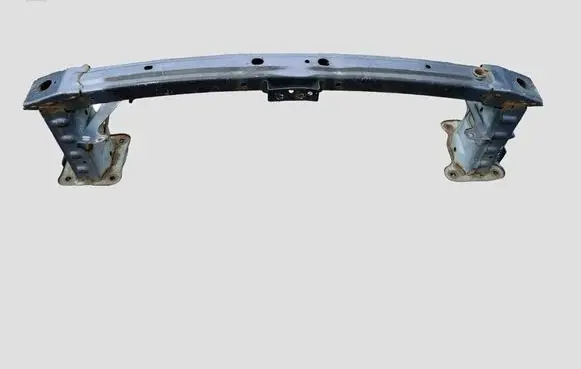 Mazda 5 Front bumper cross member