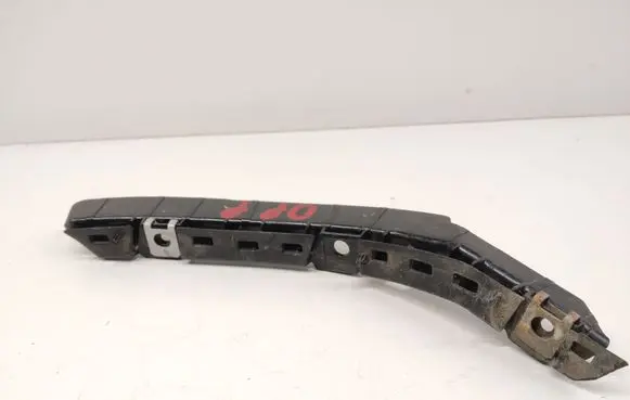 Mercedes-Benz Vito Viano W447 Front bumper mounting bracket A4478850521