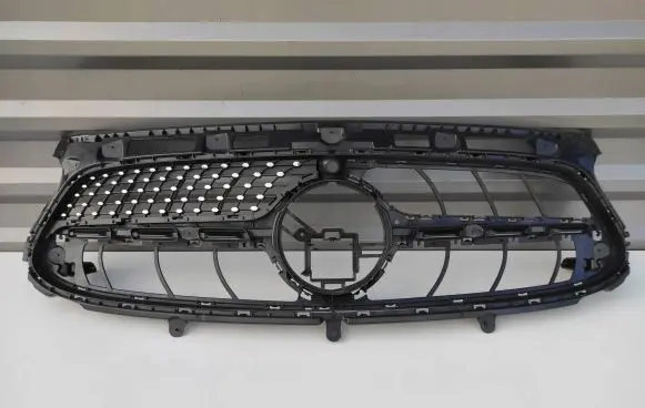 Mercedes-Benz GLA H247 Front bumper upper radiator grill A2478884001