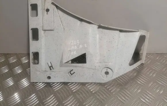 Mercedes-Benz C W203 Bumper support mounting bracket corner A2038850414