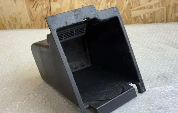 BMW X5 E53 Glove box central console 8245923 51168245923