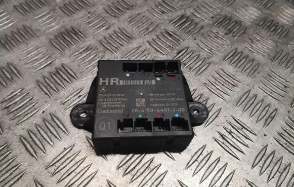 Mercedes-Benz E W212 Door control unit/module 2129004414 A2129004414