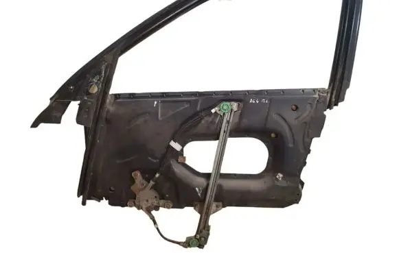 Audi 100 S4 C4 Front door window/glass frame 