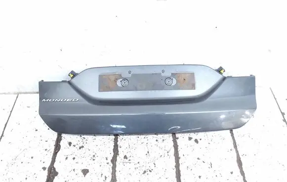 Ford Mondeo MK V Tailgate trim DS73F423A40E
