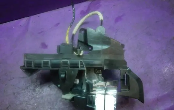 Ford Focus C-MAX Rear door lock