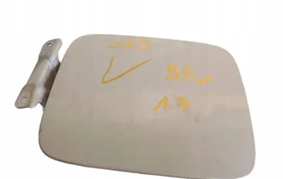 Mazda 323 Fuel tank cap