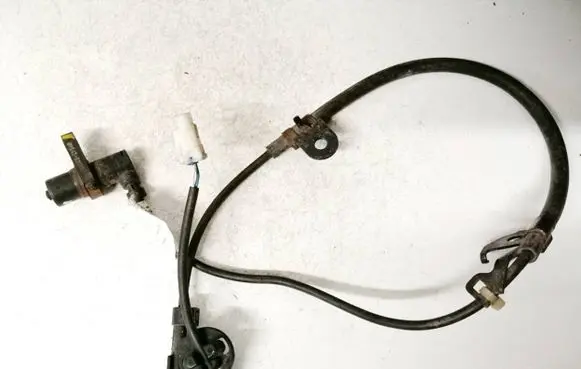 Toyota Yaris ABS brake wheel speed sensor 8954352010 89543-52010