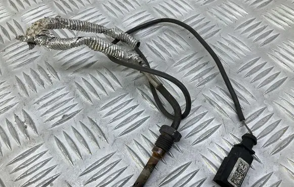 Audi A7 S7 4G Exhaust gas temperature sensor 059906088CP 1J0973802