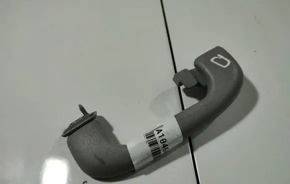 Opel Zafira B Rear interior roof grab handle 13260368
