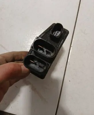 Volkswagen Transporter - Caravelle T5 Coolant fan relay 3B0919506 898999000