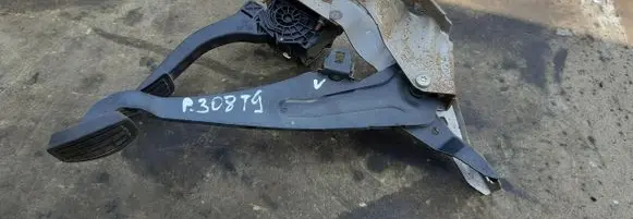Peugeot 308 Accelerator throttle pedal 9674829180