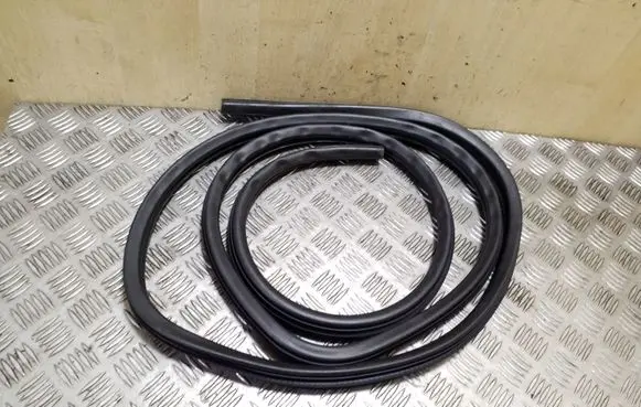 Mitsubishi ASX Front door rubber seal