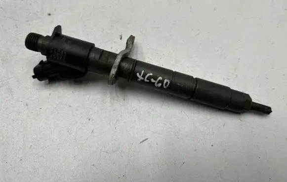Volvo XC60 Fuel injector 31272767 B445140987 0445116046