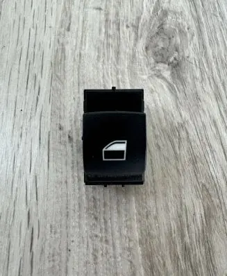 BMW 7 F01 F02 F03 F04 Electric window control switch 9241942 12H32E00