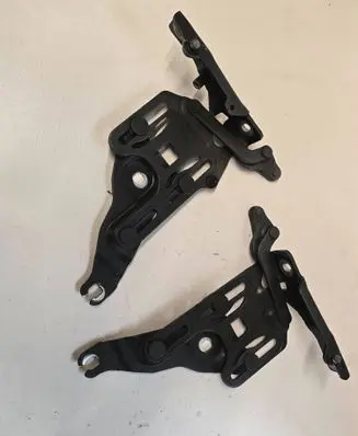 BMW X5 E70 Engine bonnet/hood hinges 7148347 7148348