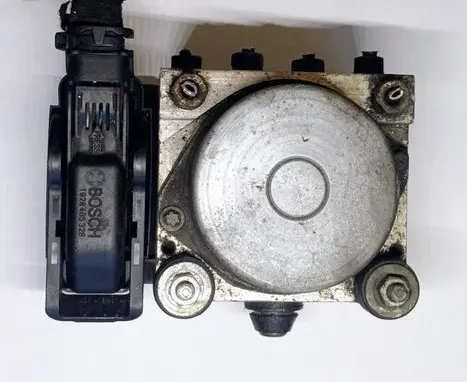 Opel Corsa D ABS Pump 0265232288 13282282 0265800796