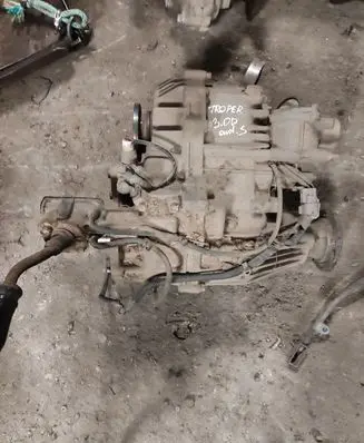 Isuzu Trooper Gearbox transfer box case 