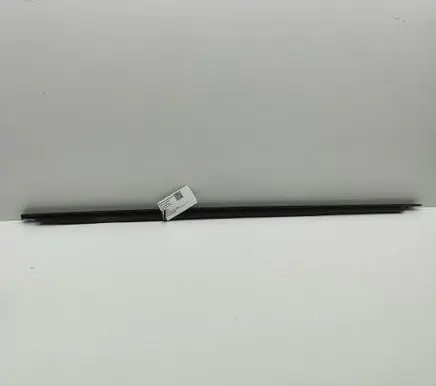BMW X6 G06 Door glass trim 7446192