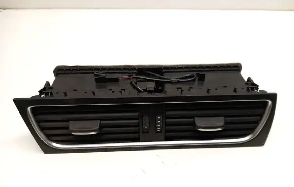 Audi A5 8T 8F Dash center air vent grill 8T1820951C
