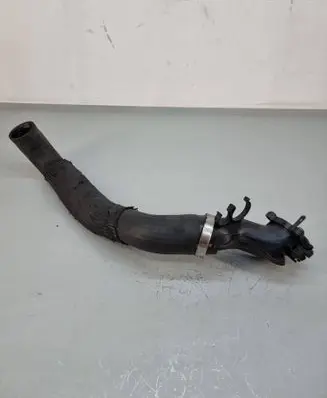 Intercooler hose/pipe