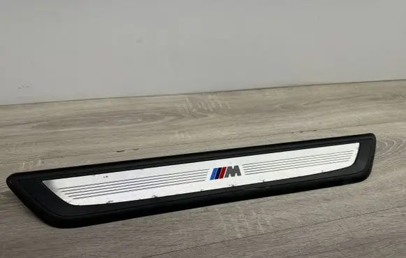 BMW 7 F01 F02 F03 F04 Front sill trim cover 7190969 1477190969