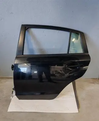 Subaru XV I Rear door