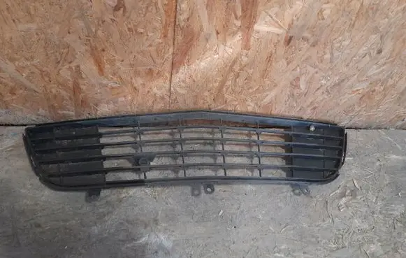 Opel Meriva A Front bumper lower grill 93188411