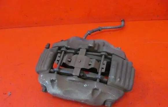 Mercedes-Benz S W221 Front brake caliper W211ZACISKLP
