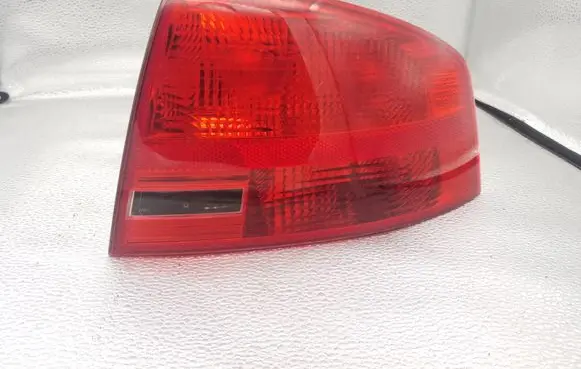 Audi A4 S4 B7 8E 8H Rear/tail lights 8E5945096A