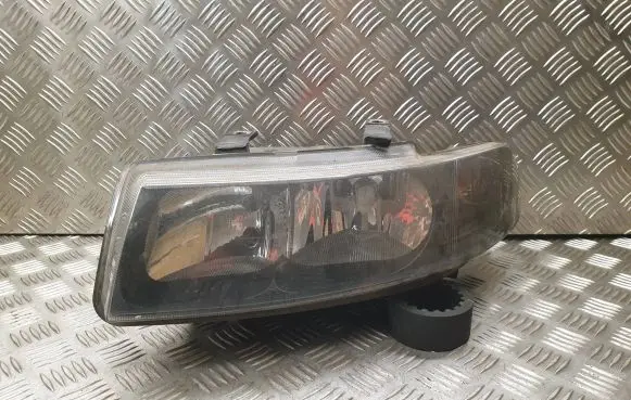 Seat Toledo II (1M) Headlight/headlamp 1M1941001D