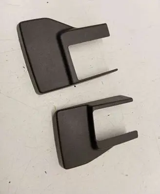 Cadillac CTS Front driver seat rail trim 15947294 15947286 15947285