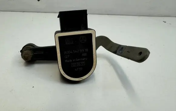 Mercedes-Benz GLS X166 Rear air suspension level height sensor A0045429918
