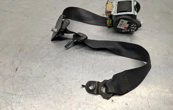 Mercedes-Benz E W211 Front seatbelt 605369200