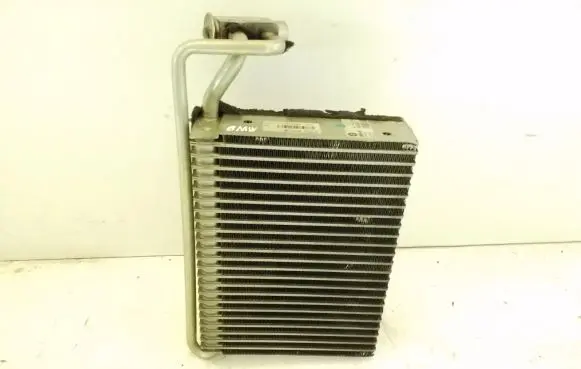 Air conditioning (A/C) radiator (interior)