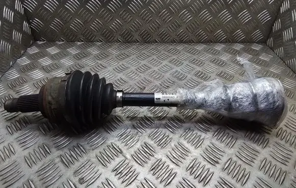BMW X3 E83 Front driveshaft 3450563 8250130587